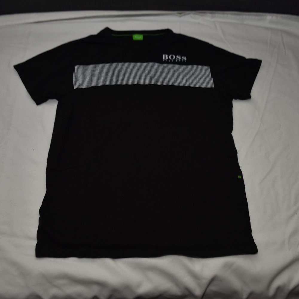 HUGO BOSS T SHIRT FOR MEN